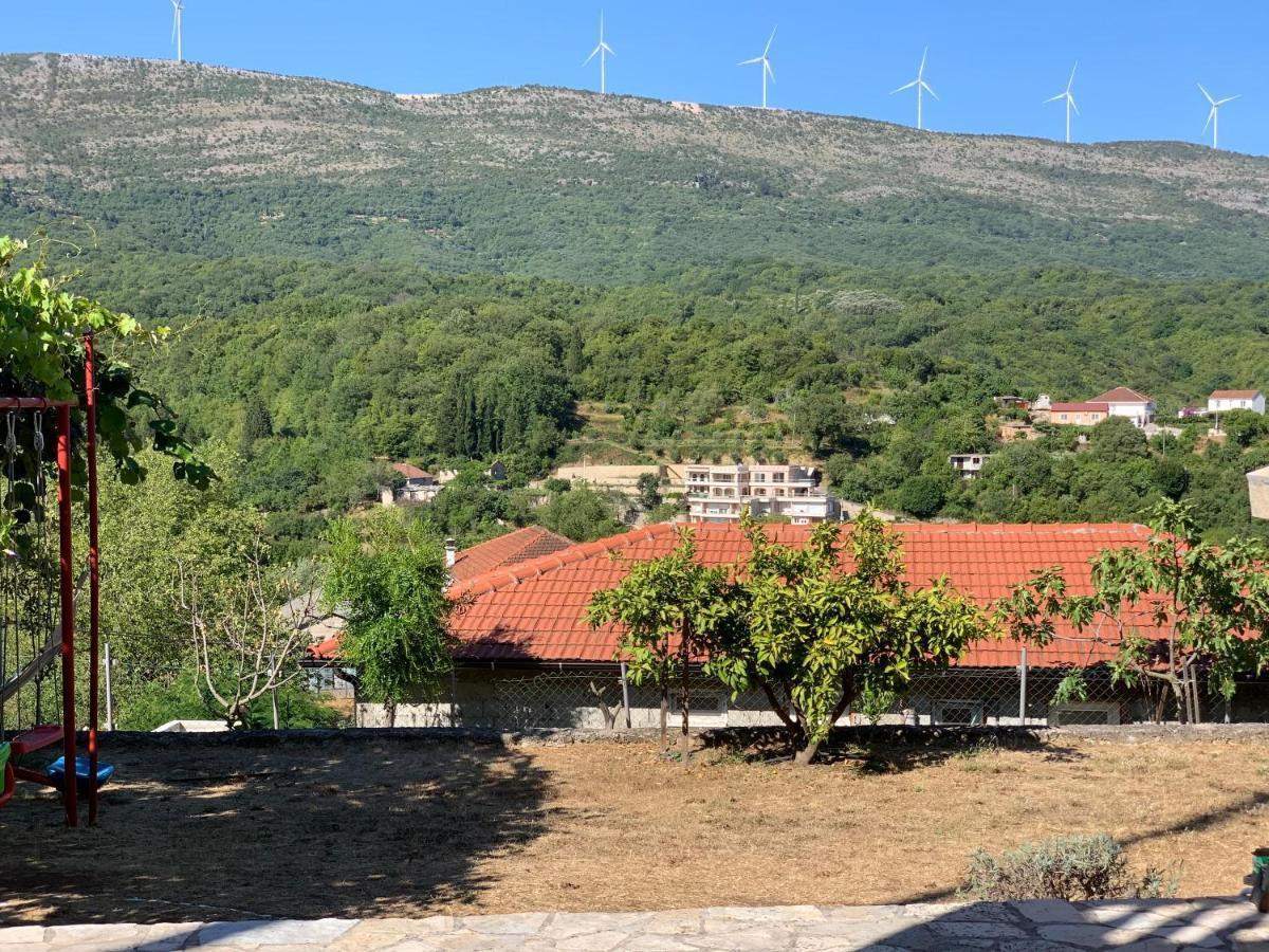 Holiday Home Bratica Улцинь Экстерьер фото