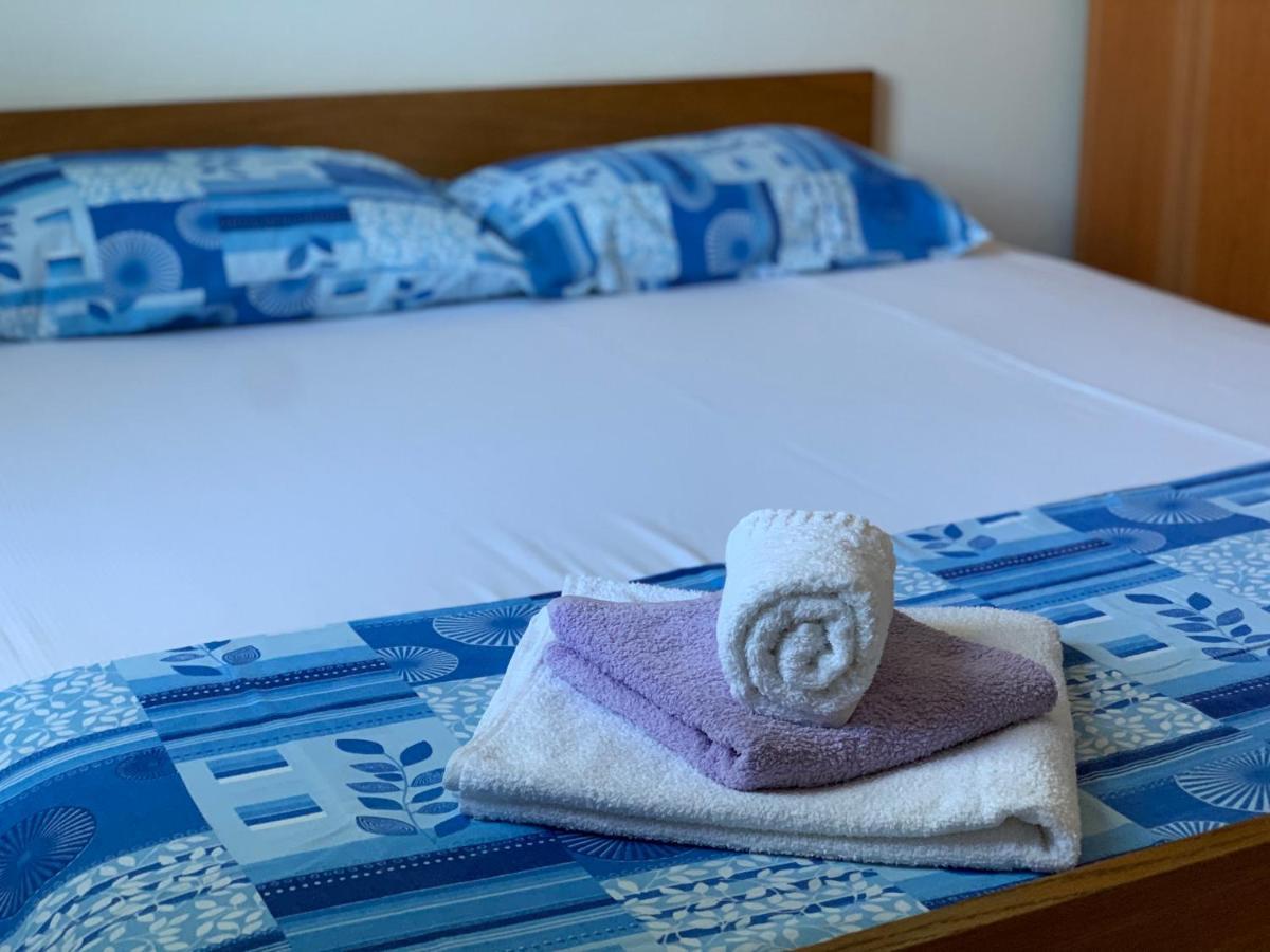 Holiday Home Bratica Улцинь Экстерьер фото