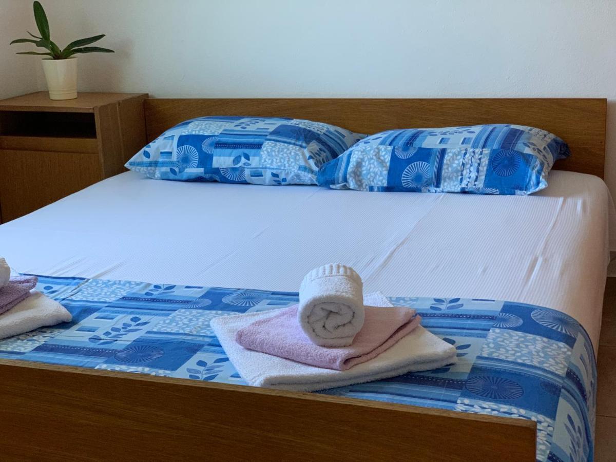 Holiday Home Bratica Улцинь Экстерьер фото